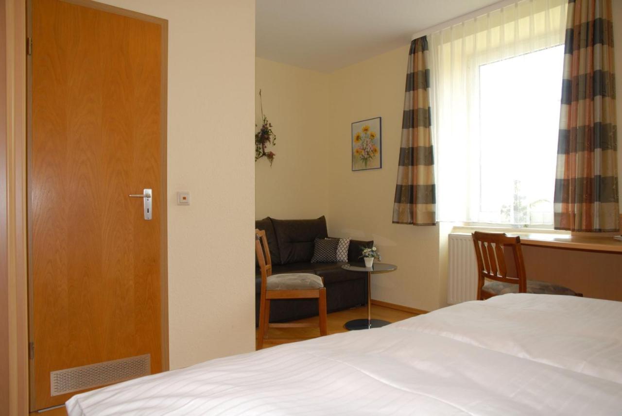 Hotel Garni Grottental Messstetten Luaran gambar